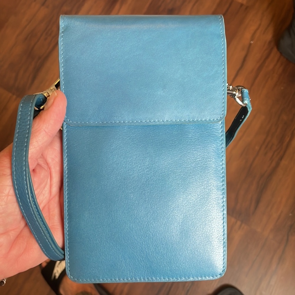 Handmade Leather Cross Body Bag.